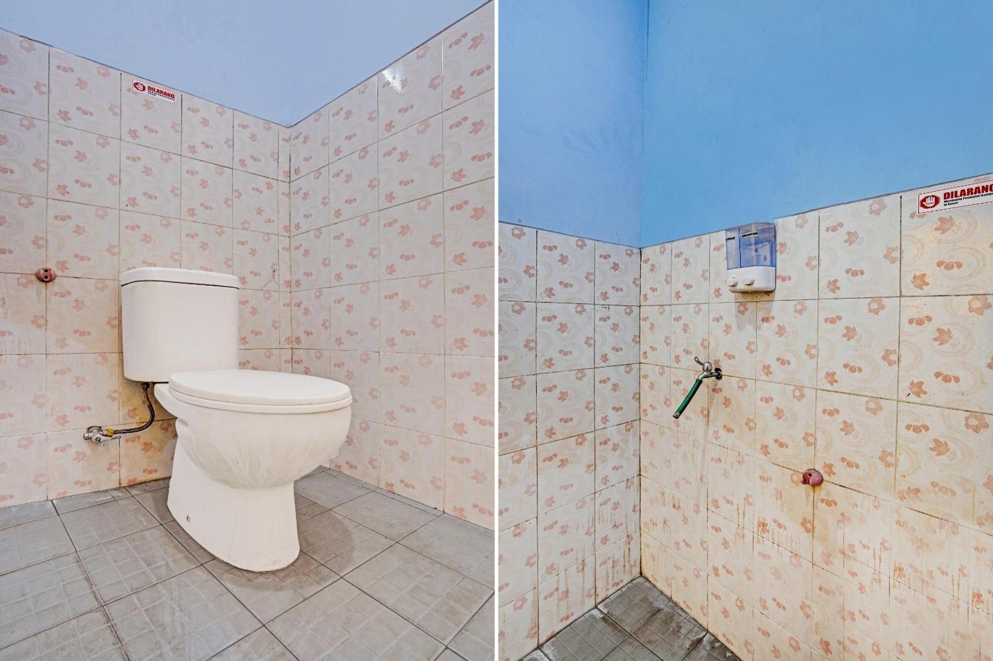 Oyo 90234 Dhoho Family Guest House كديري المظهر الخارجي الصورة